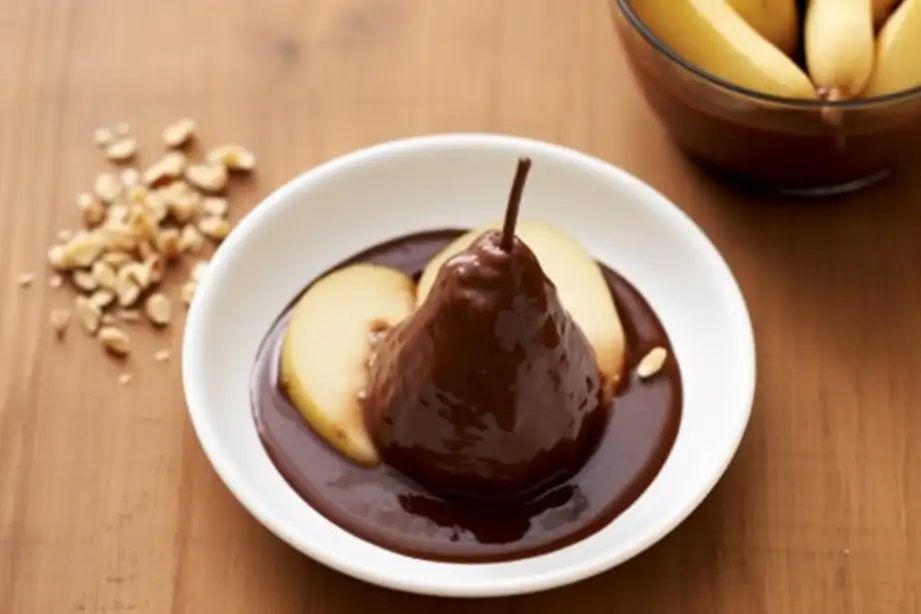 Poached Pears with Chocolate Sauce