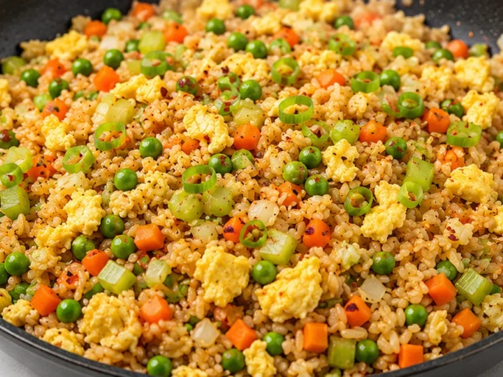 Crispy Veggie Fried Rice – Healthy & Delicious