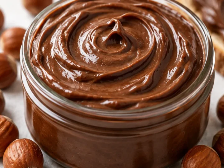 Indulge in Creamy Vegan Nutella Bliss!