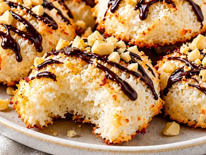 ️ Cloud Cookies: GF Coconut Bliss!